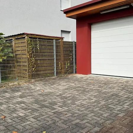 Urban Hideaway By Gassling Homes